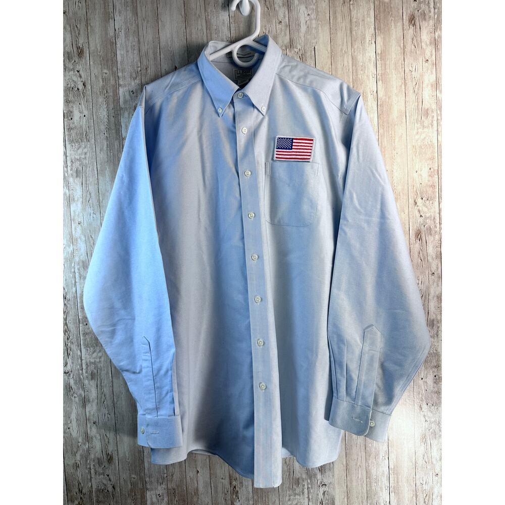 LL Beans‎ Button Down Shirt Mens LT Blue American Flag Wrinkle Resistant #219401